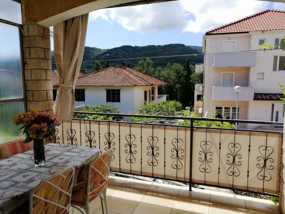 Apartments Emmas Studio Stari Grad  Esterno foto