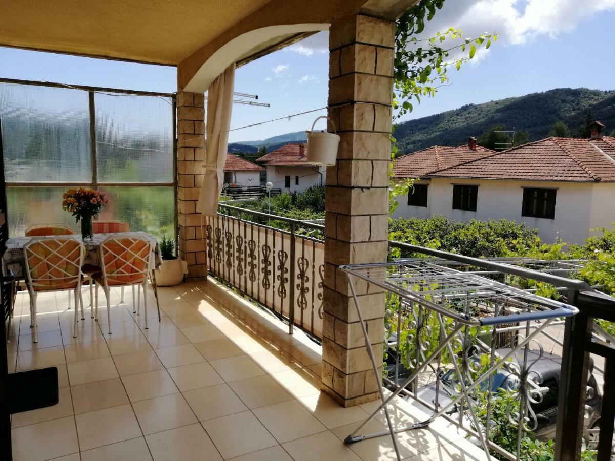 Apartments Emmas Studio Stari Grad  Esterno foto