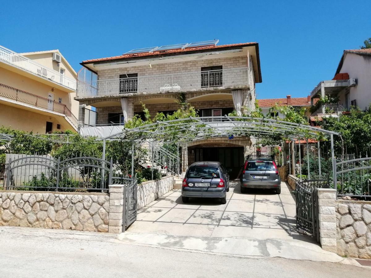 Apartments Emmas Studio Stari Grad  Esterno foto