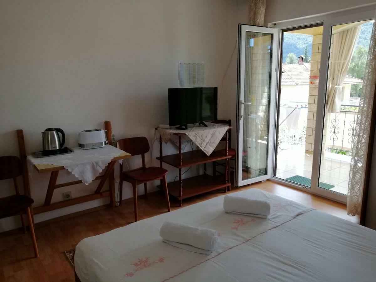 Apartments Emmas Studio Stari Grad  Esterno foto